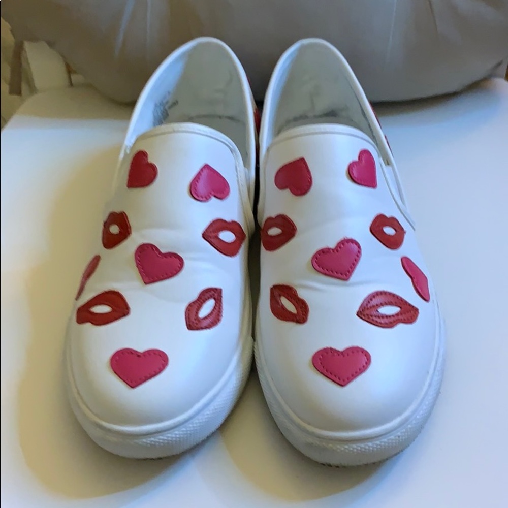 Shoedazzle kiss loafers